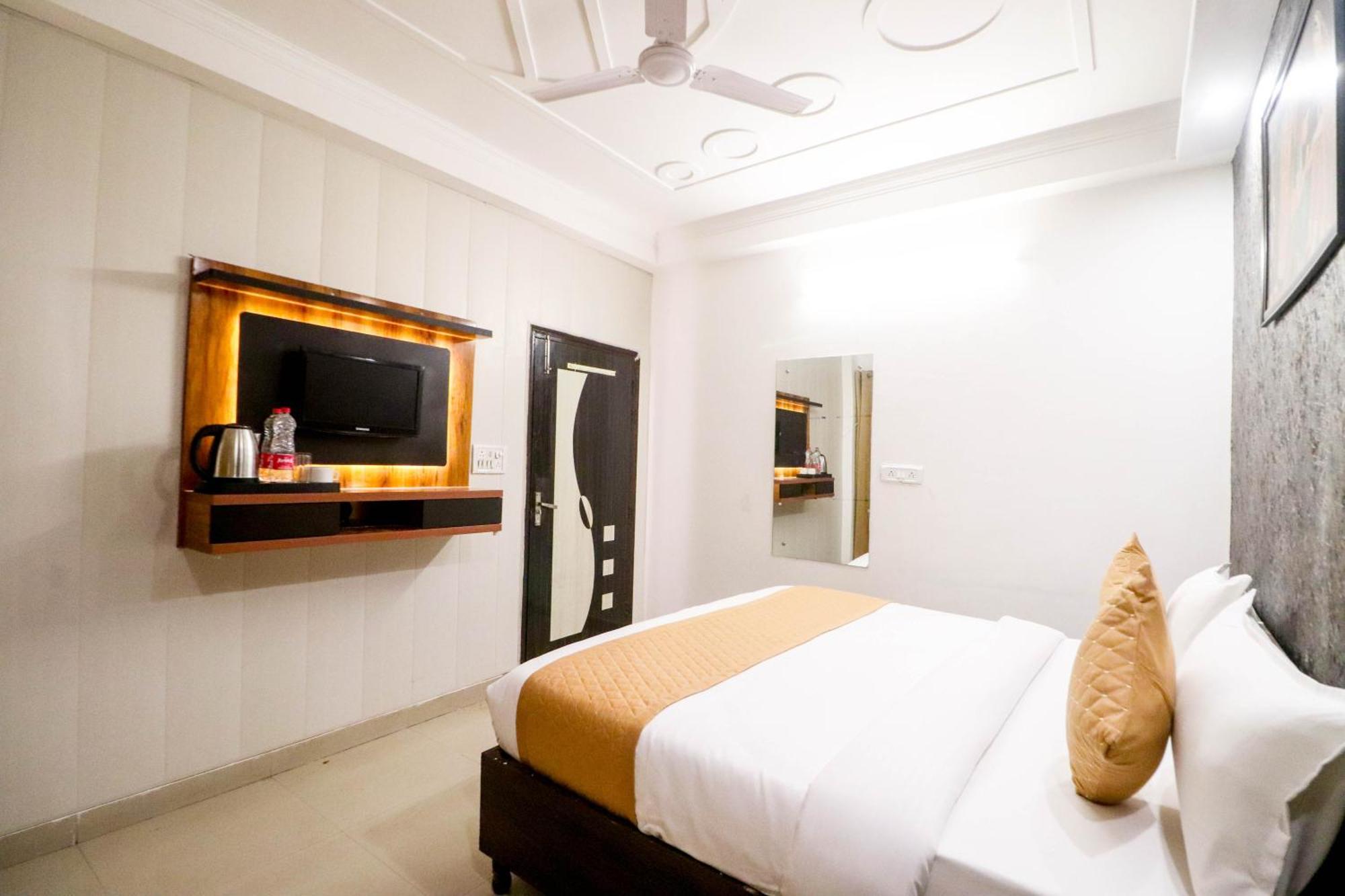 Hotel Stay Villa Delhi Airport Yeni Delhi Dış mekan fotoğraf